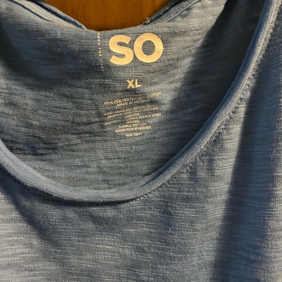 Women’s Blue Scooptop Tank - Picture 3 of 4